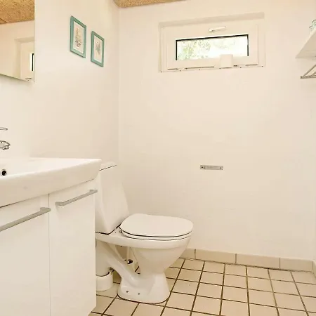 Five-bedroom Holiday In 1 Tatil Evi Knebel